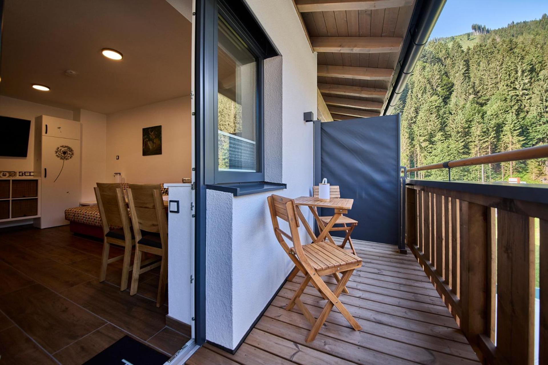 Haus Joan - Apartments Saalbach Exterior foto